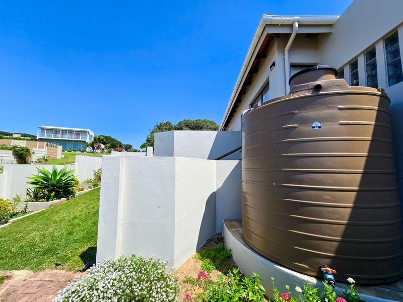 3 Bedroom Property for Sale in Stilbaai Wes Western Cape